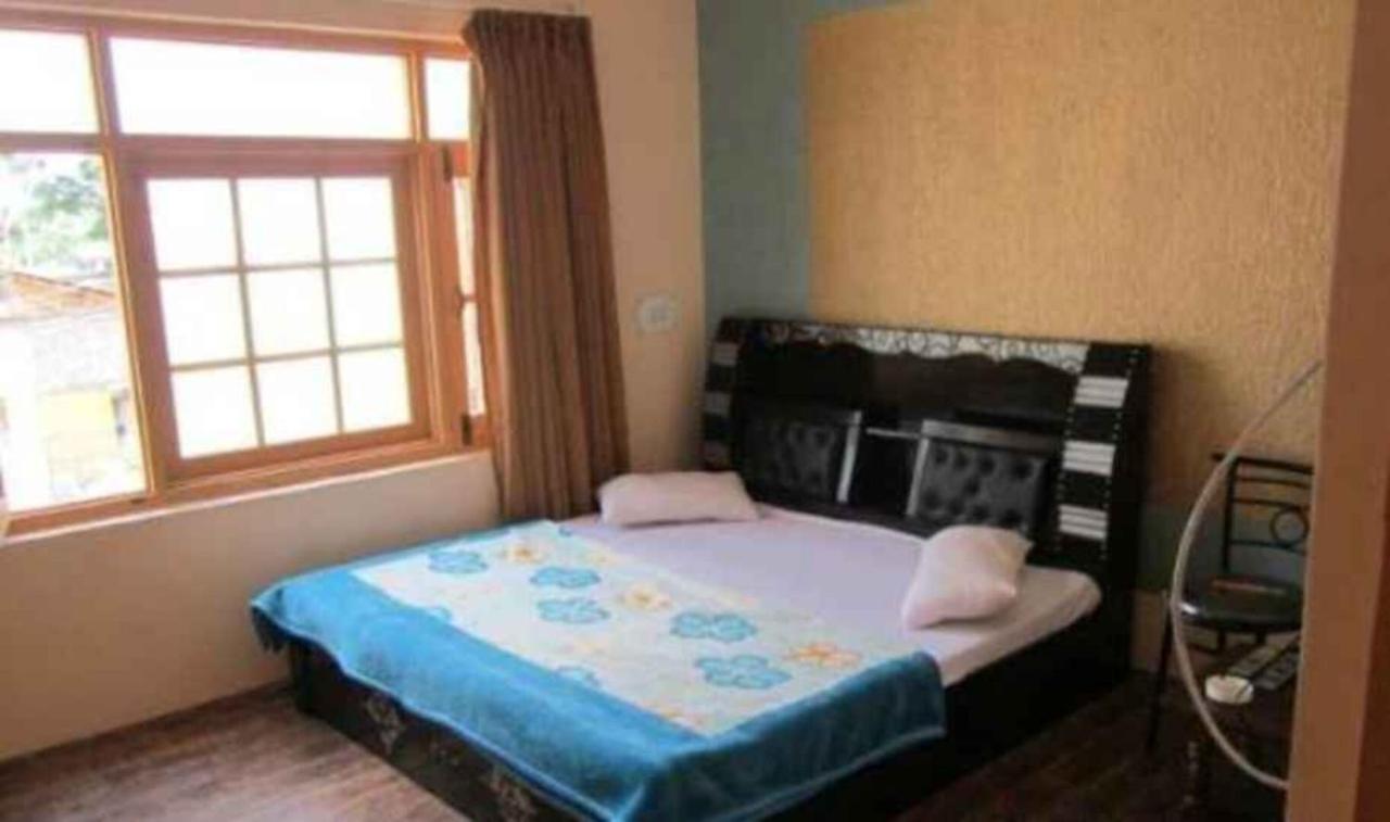 Hotel Grand City Heart Srinagar  Exterior photo